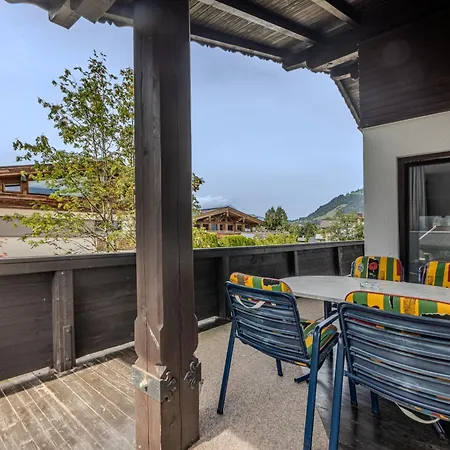 Hahnenkamm Residenz Apartment *