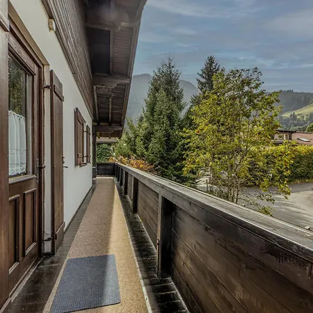 Hahnenkamm Residenz Διαμέρισμα *